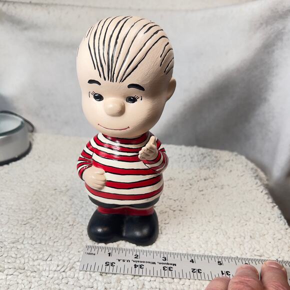 Peanuts Linus Vintage Hand Painted Ceramic RARE 1968 Shultz Charlie Brown - Picture 2 of 15